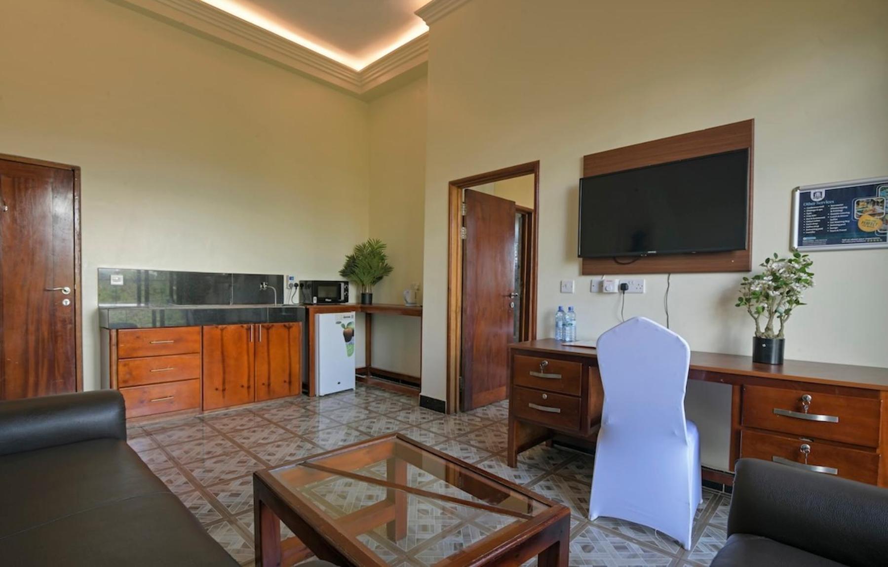 Hoima Buffalo Hotel & Business Hub Ltd Εξωτερικό φωτογραφία