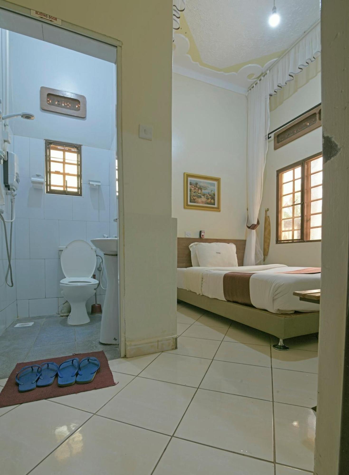 Hoima Buffalo Hotel & Business Hub Ltd Εξωτερικό φωτογραφία