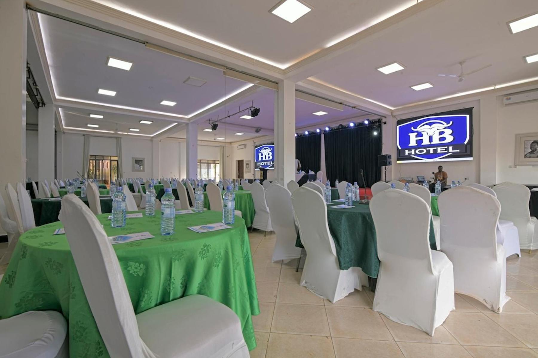 Hoima Buffalo Hotel & Business Hub Ltd Εξωτερικό φωτογραφία