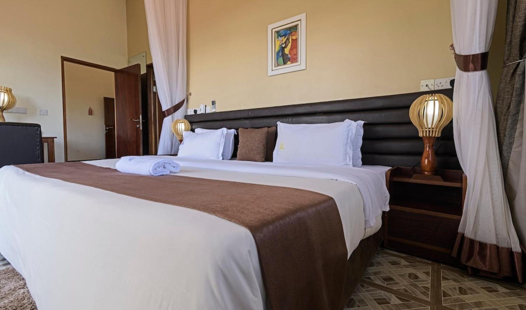 Hoima Buffalo Hotel & Business Hub Ltd Εξωτερικό φωτογραφία
